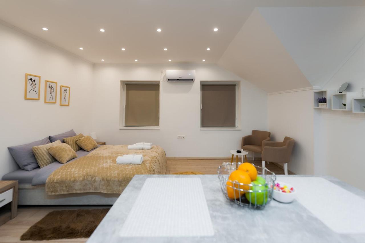 סובוטיקה Apartman Sofi Lux מראה חיצוני תמונה